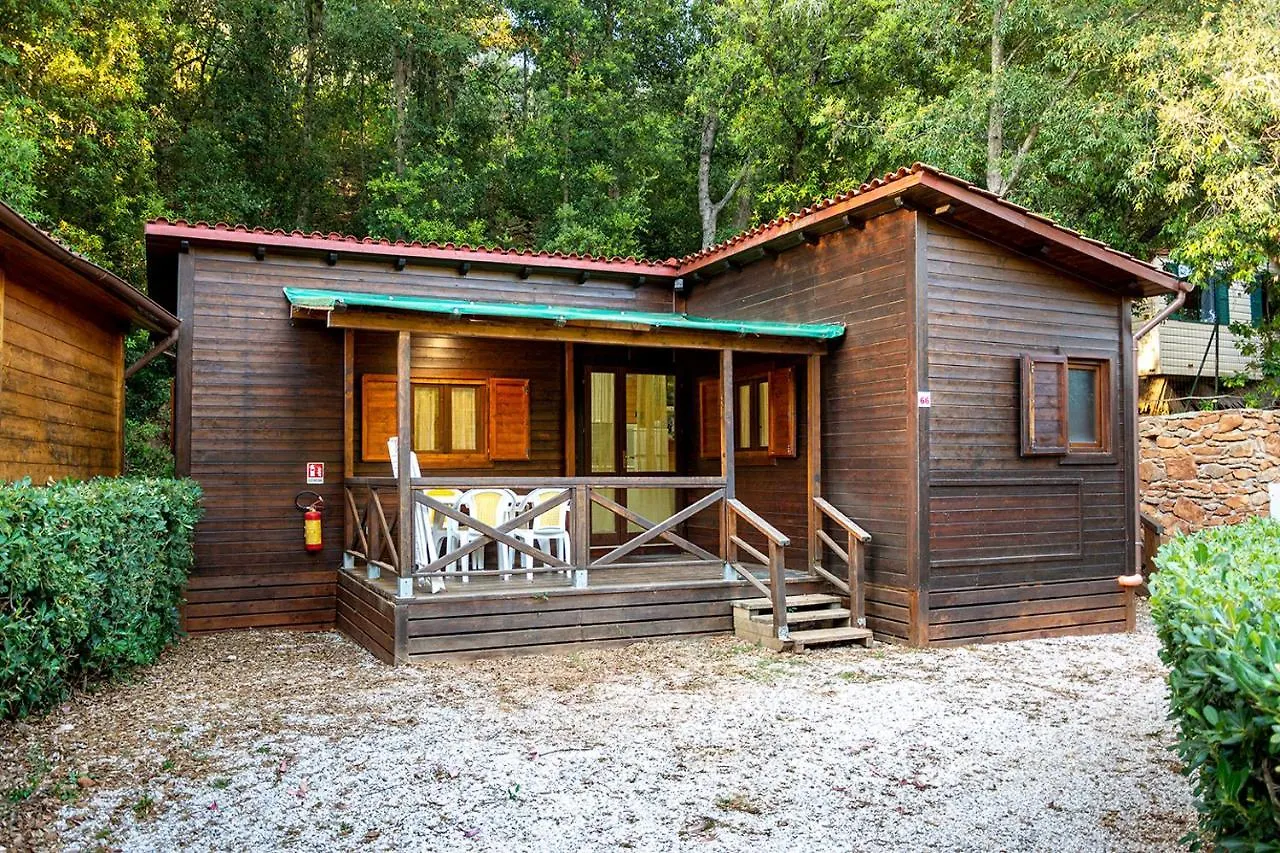 קאבו Elbadoc Camping Village אתר קמפינג