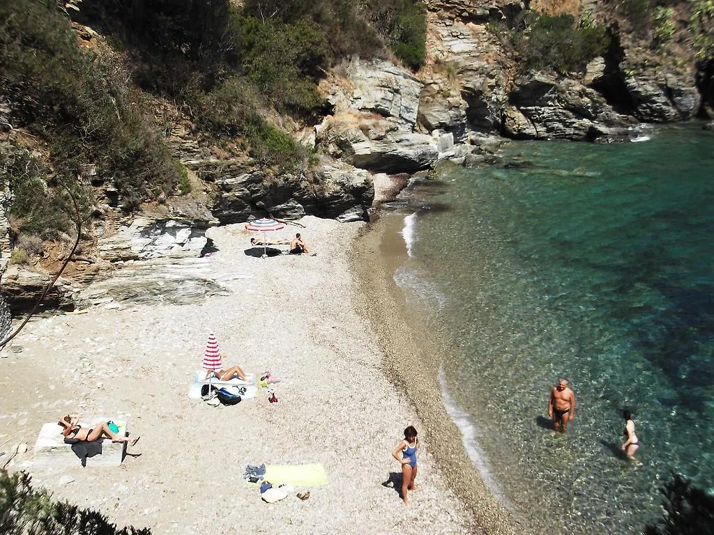 Elbadoc Camping Village Cavo