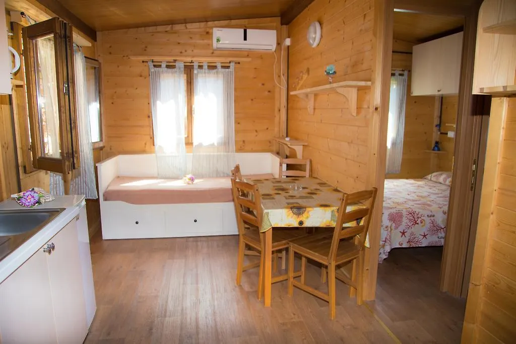 Elbadoc Camping Village Cavo