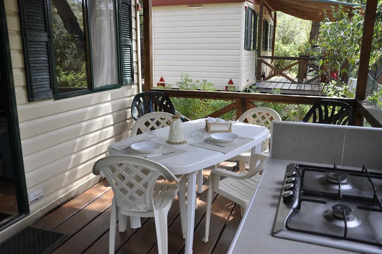 Elbadoc Camping Village Cavo